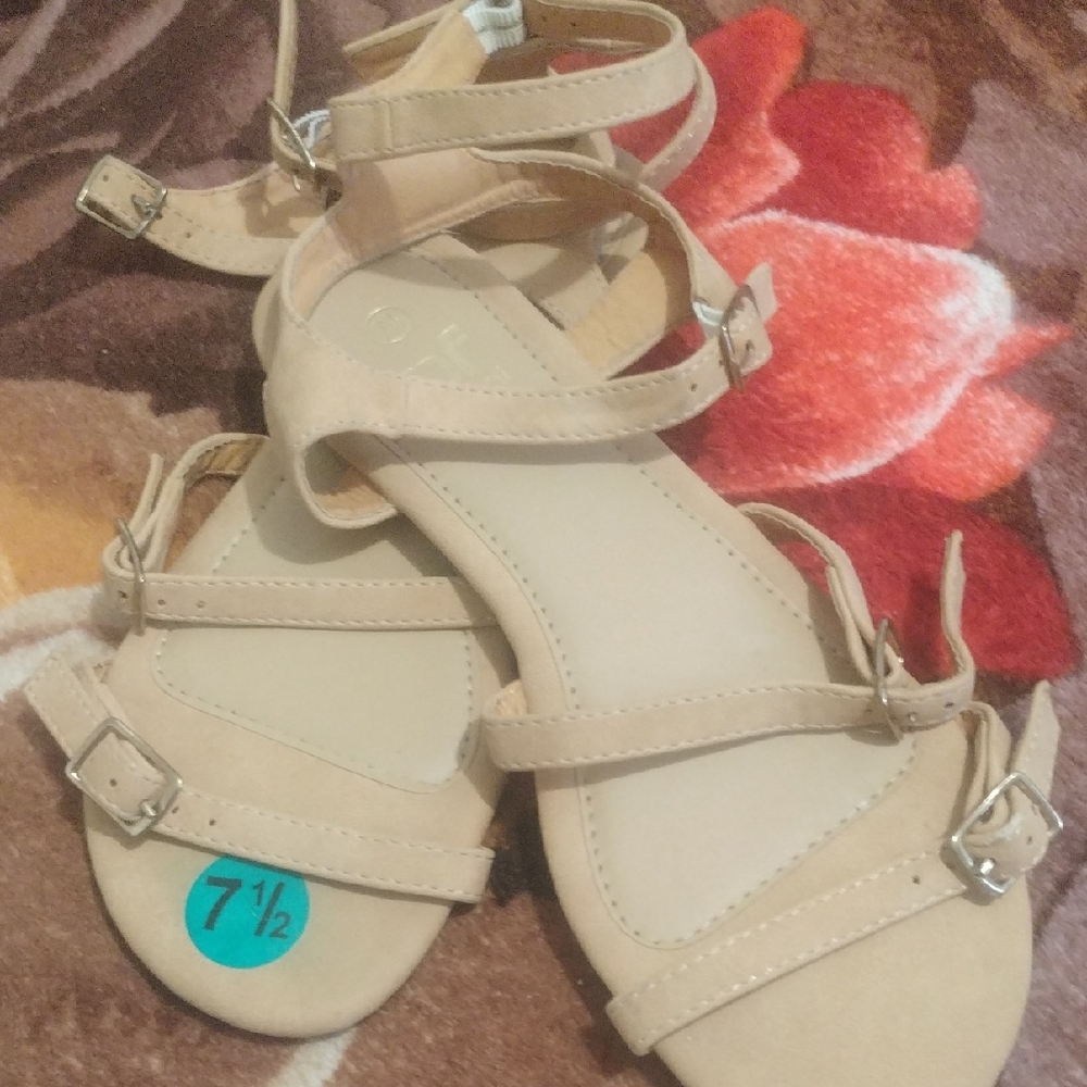 Elegant Beige Strappy Sandals